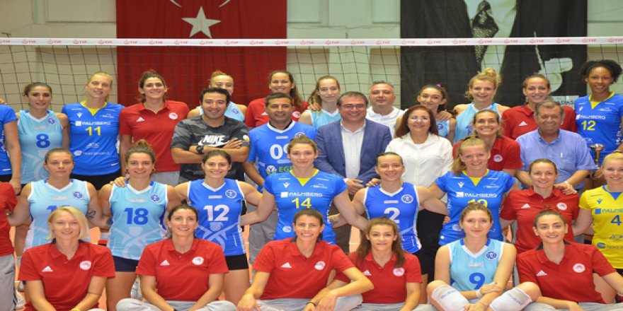 Kuşadası Uluslararası Voleybol Turnuvasında Dostluk Kazandı