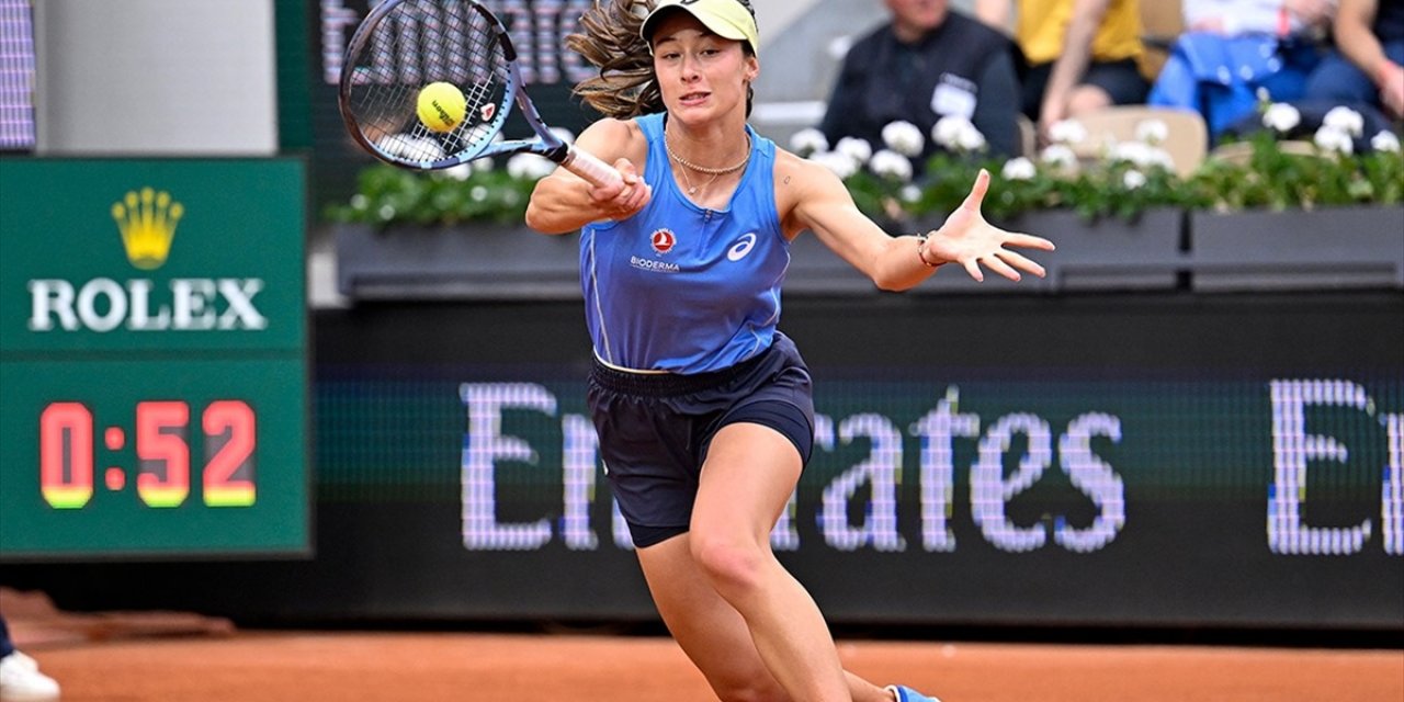 Zeynep Sönmez, Wimbledon Tenis Turnuvası'na 3. Turda Veda Etti