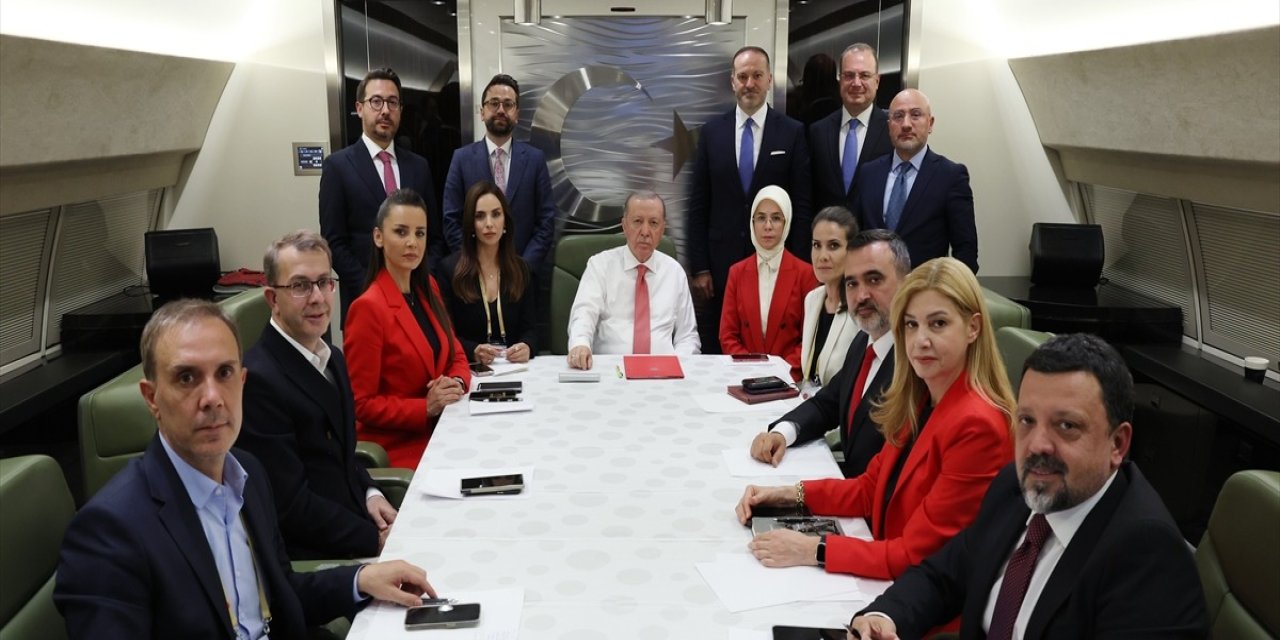 Silahın, Kanın Milletimizin Gündeminden Çıkmasıyla Önümüzde Yepyeni Bir Kapı Açılacak