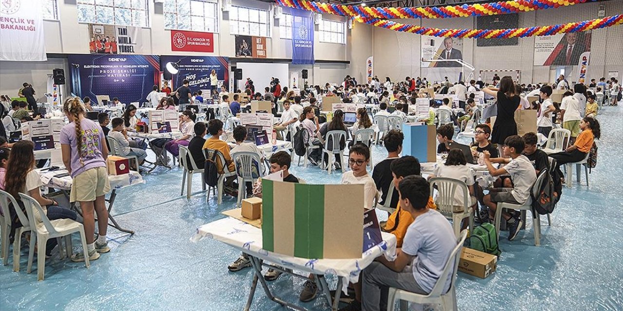 Deneyap Teknoloji Atölyelerinden 81 İlde Proje Şenliği