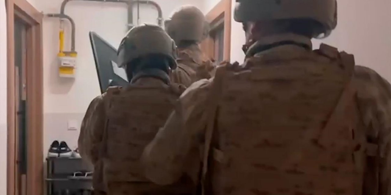 Uyuşturucu Satıcılarına Yönelik "Narkokapan-Tekirdağ" Operasyonunda 65 Şüpheli Yakalandı