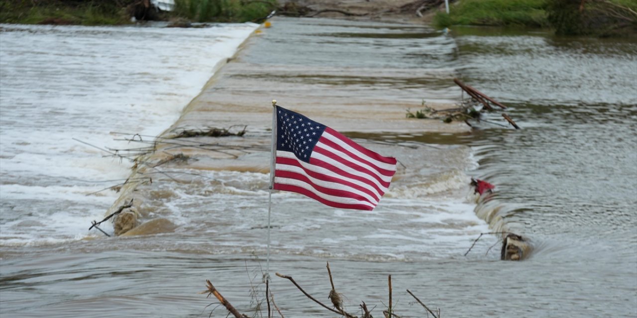 Texas'ta 109 Kişinin Ölümüne Neden Olan Sellerde 160'tan Fazla Kişinin Kayıp Olduğu Bildirildi