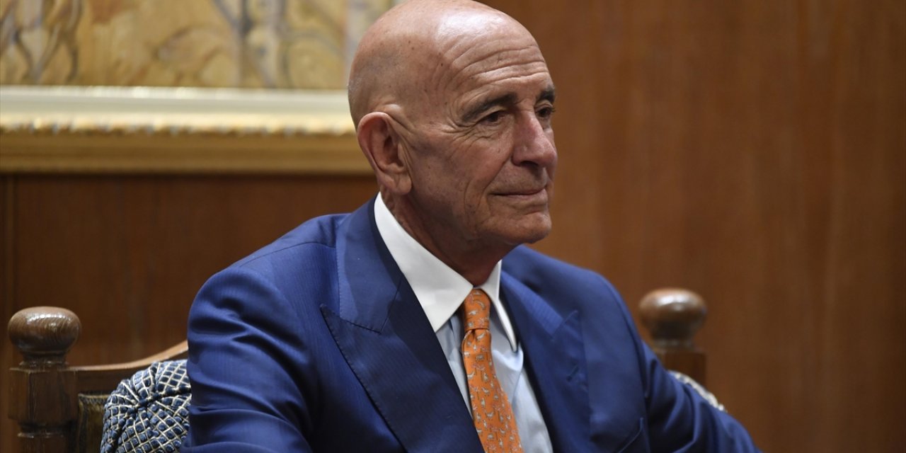 ABD'li Büyükelçi Barrack'ın Beyrut Ziyaretinin Ana Gündemi Olan "Silahların Toplanması" Meselesi Belirsizliğini Koruyor