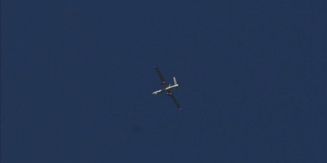 İsrail'in Lübnan'ın Güneyinde Düzenlediği İHA Saldırısında Bir Kişi Hayatını Kaybetti