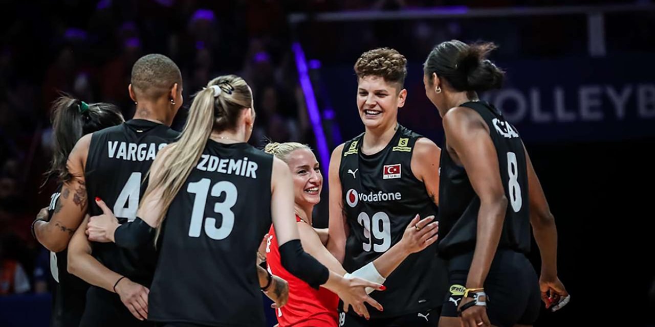 A Milli Kadın Voleybol Takımı, Milletler Ligi'nde Yarın Sırbistan İle Karşılaşacak