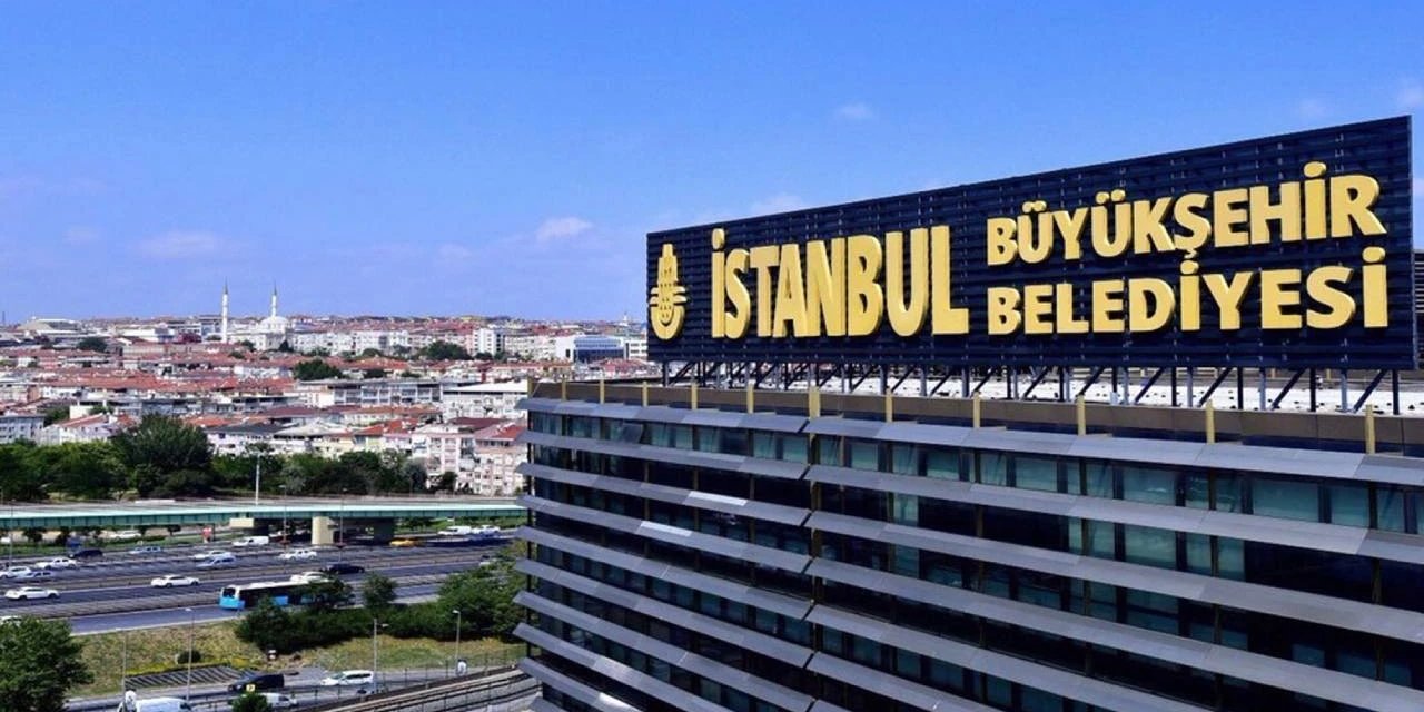 İBB'ye Yönelik Yolsuzluk Soruşturmasında Yeni Dalga: 18 Kişi Hakkında Gözaltı Kararı