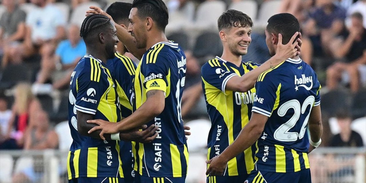 Fenerbahçe, İlk Hazırlık Maçında Portimonense'yi 2-1 Yendi