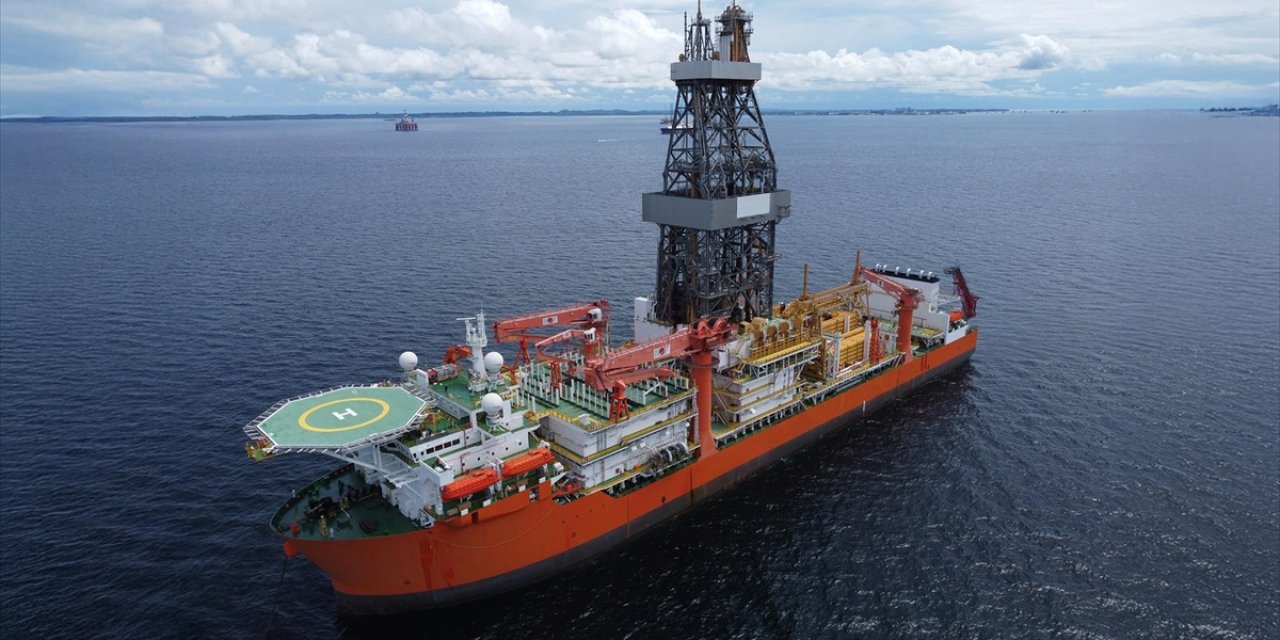 Bakan Bayraktar, Yeni Sondaj Gemilerinin 2026 Başında Göreve Hazır Olacağını Bildirdi