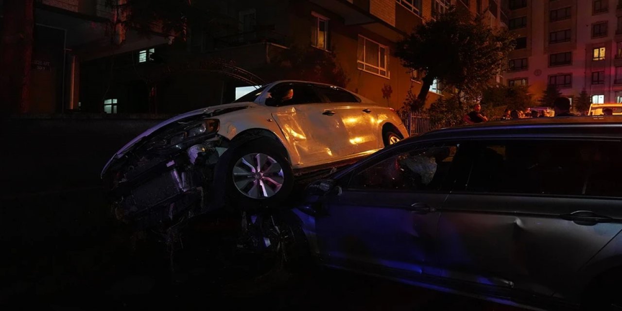 Şiddetli Yağış ve Fırtına Hayatı Felç Etti!