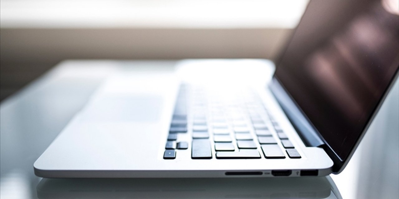 Elektronik İngilizce Yeterlik Sınavı Yapıldı