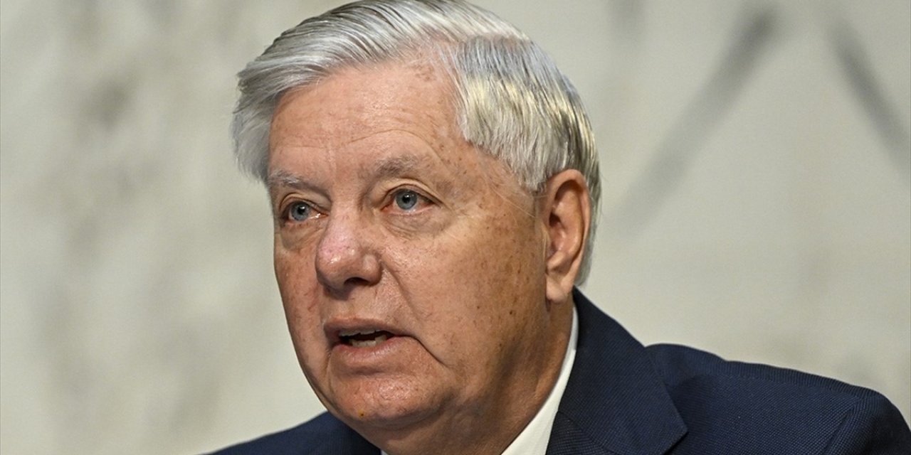 ABD'li Senatör Graham'dan Rus Petrolü Alan Çin, Hindistan Ve Brezilya'ya Tarife Uyarısı