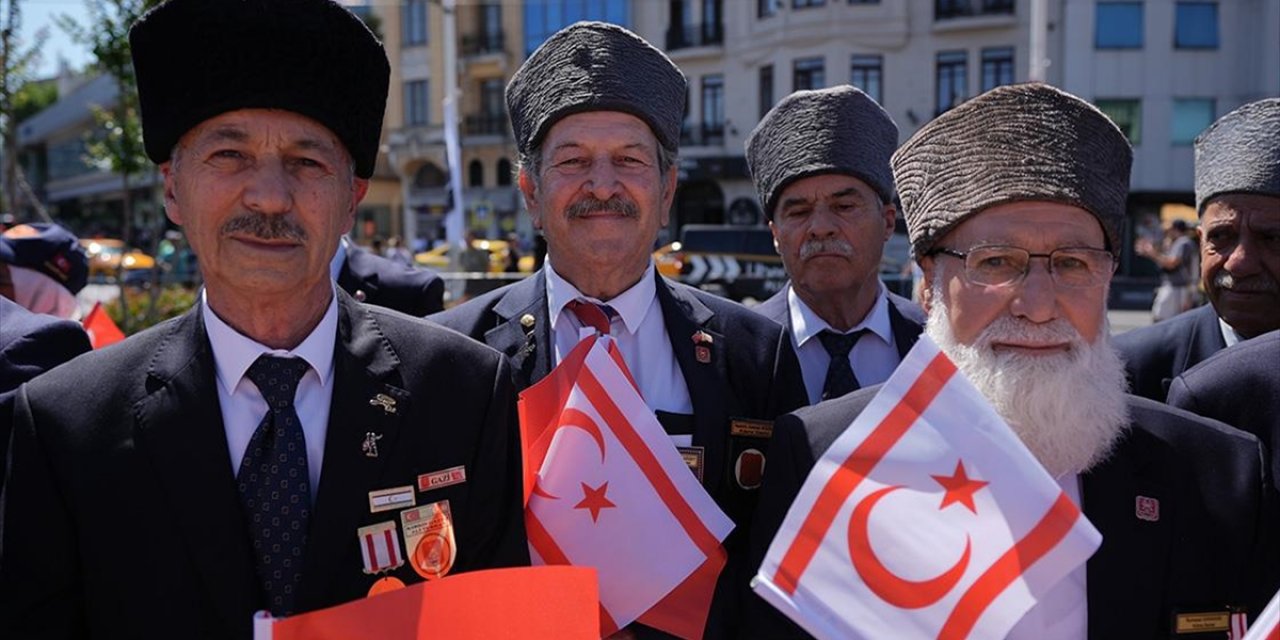 Kıbrıs Barış Harekatı Gazileri, Türk Milletine Birlik Ve Beraberlik Çağrısında Bulundu