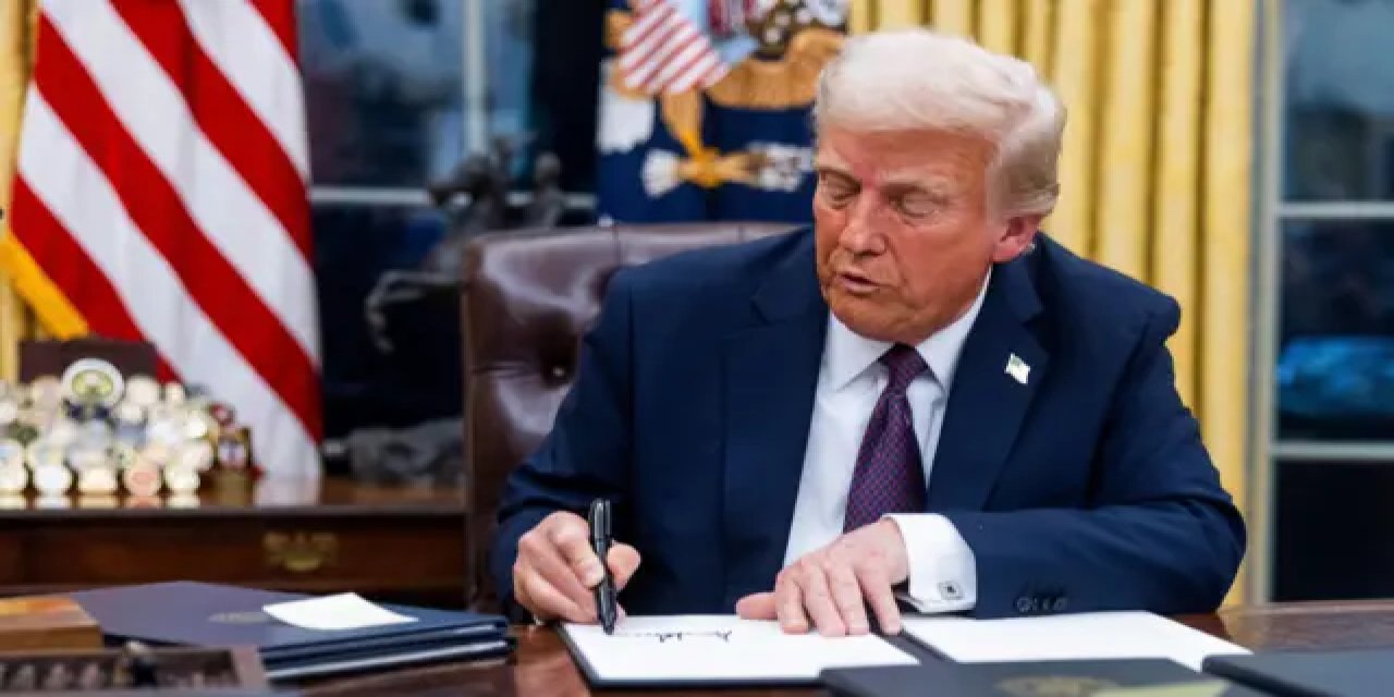 Trump, ABD'nin "Gerekirse" İran'ın Nükleer Tesislerine Yeniden Saldıracağını Belirtti