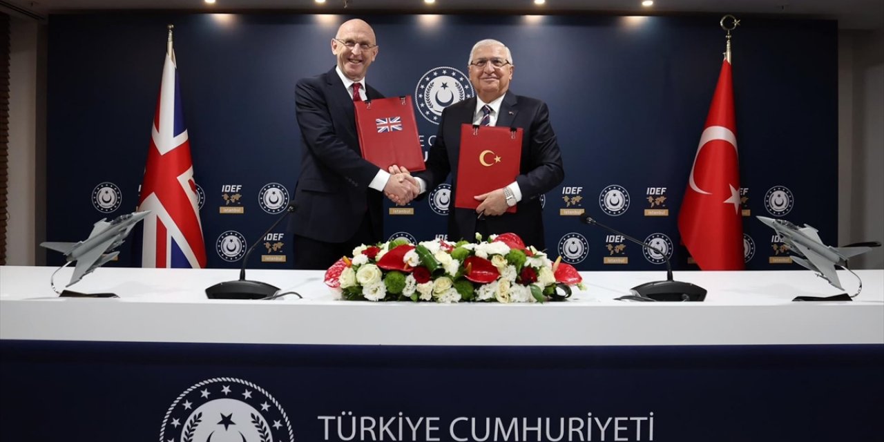 Türkiye İle Birleşik Krallık Arasında "Eurofighter" Mutabakat Zaptı İmzalandı