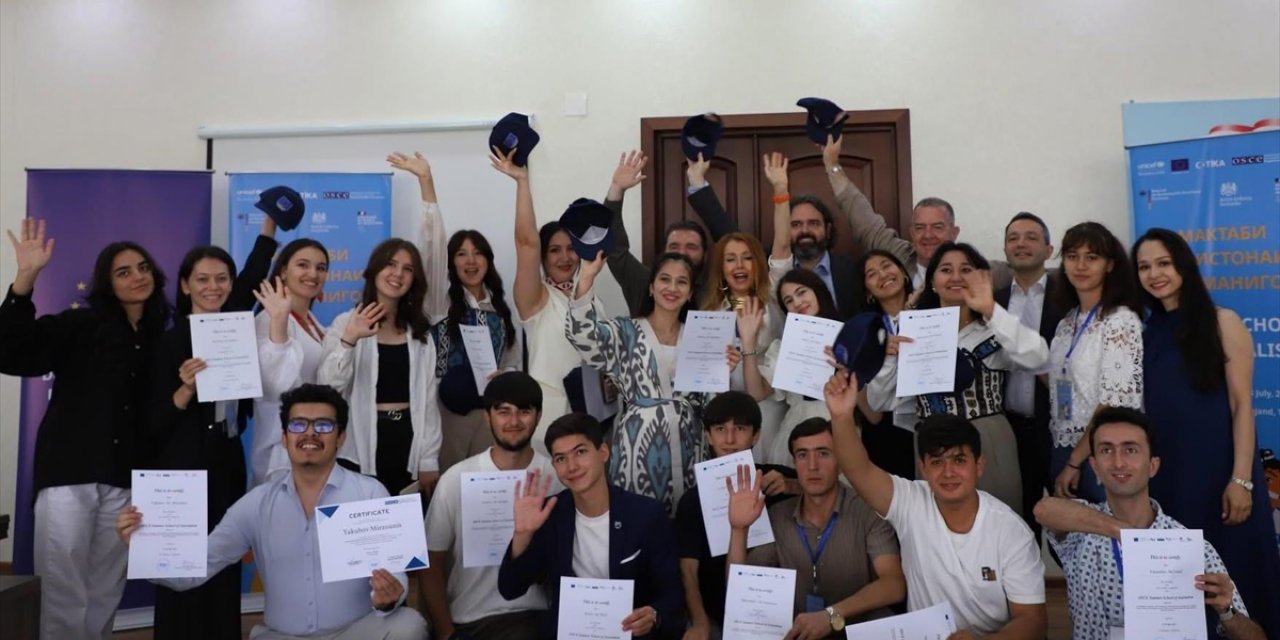 Tika Ve Agit İşbirliğinde Tacikistan’da Düzenlenen Medya Yaz Okulu Tamamlandı