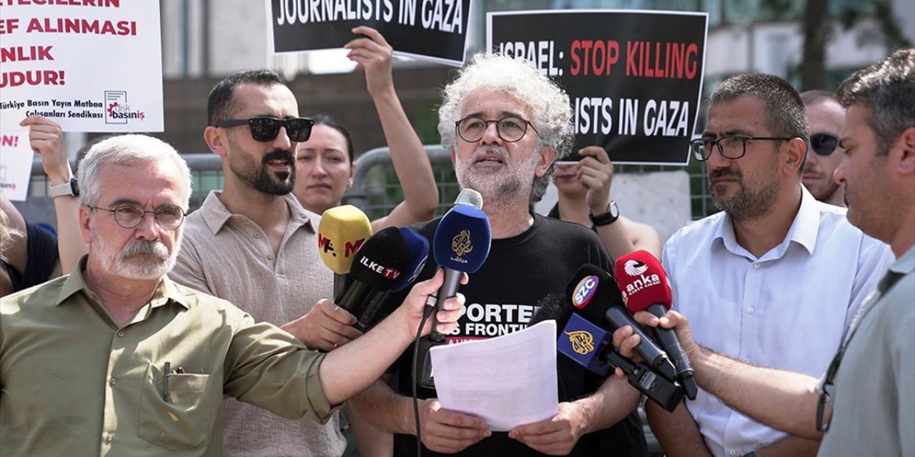 Gazetecilerden, Filistin'de Görev Yapan Basın Mensuplarına Yönelik Hak İhlallerine Tepki