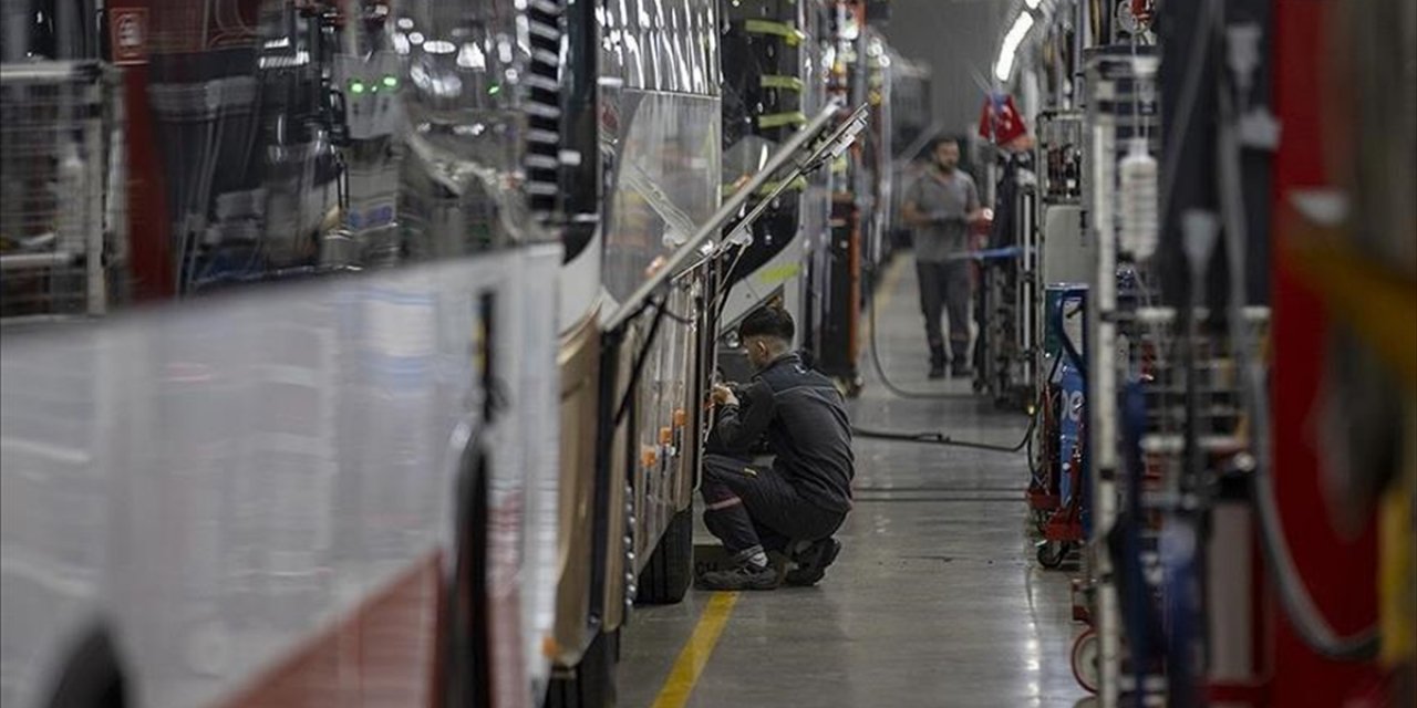 Otobüs, Minibüs Ve Midibüs İhracatı Yılın İlk Yarısında 1,5 Milyar Dolara Yaklaştı