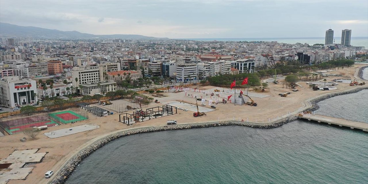 Bakan Kurum, İskenderun Sahilindeki Düzenleme ve Yenileme Çalışmalarını İnceledi