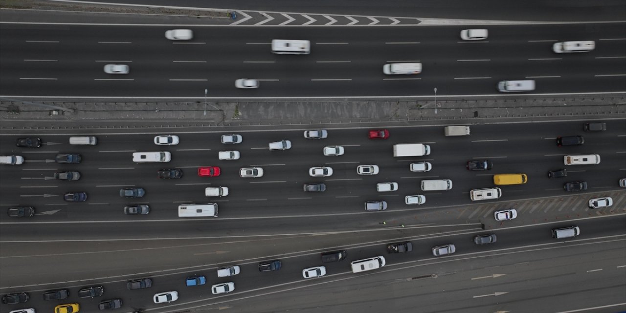 Otomobil ve Hafif Ticari Araç Pazarı Ocak-Temmuz Döneminde Yüzde 6,5 Arttı