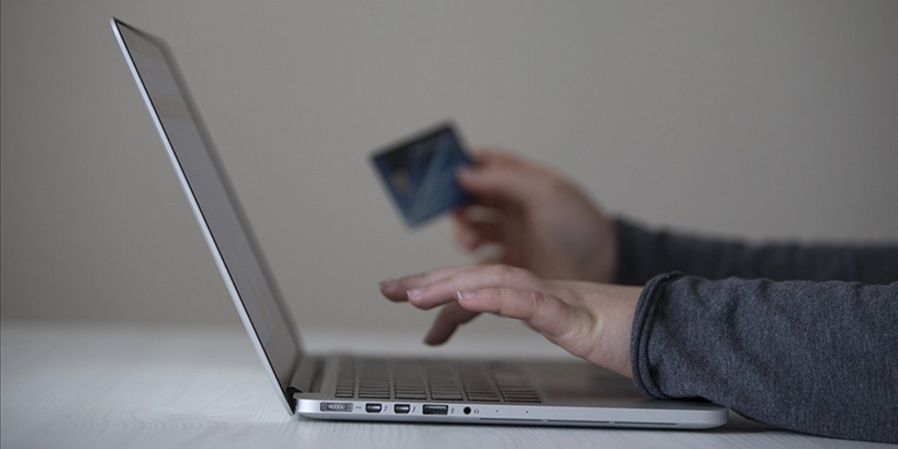 Finansal Kuruluşlarca Yapılan Eft, Havale ve Nakit İşlemlerine Sıkı Tedbir Geliyor