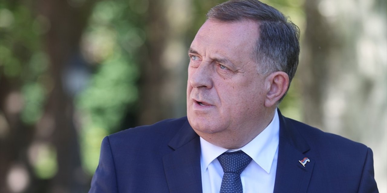 Bosna Hersek Merkez Seçim Komisyonu, Bosnalı Sırp Lider Dodik'i Görevden Aldı