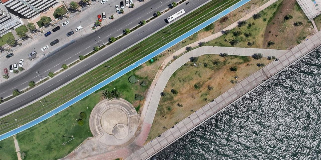 İzmir'de İçme Suyu Barajlarının Seviyesi Düşmeye Devam Ediyor