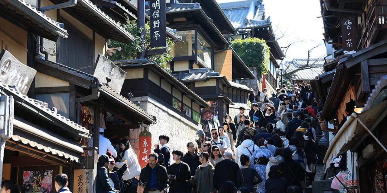 Japonya'daki Japon Nüfusu Yaklaşık 908 Bin Azaldı