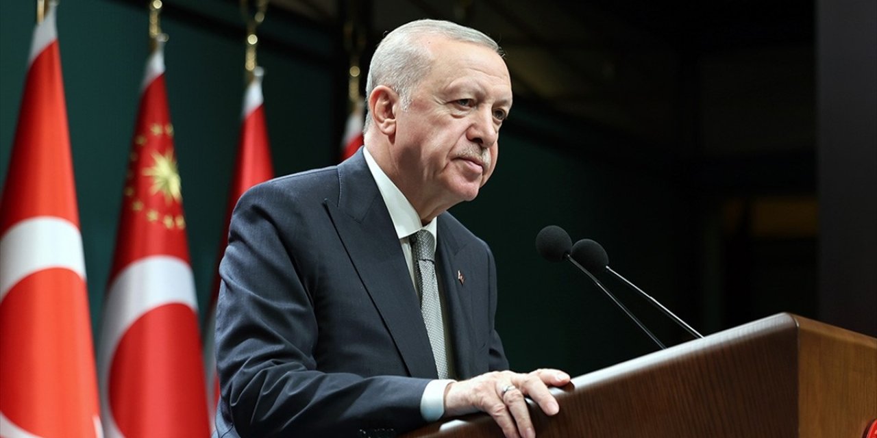 Cumhurbaşkanı Erdoğan, Şehit Jandarma Astsubay Ferhat Gedik İle Eren Bülbül'ü Andı