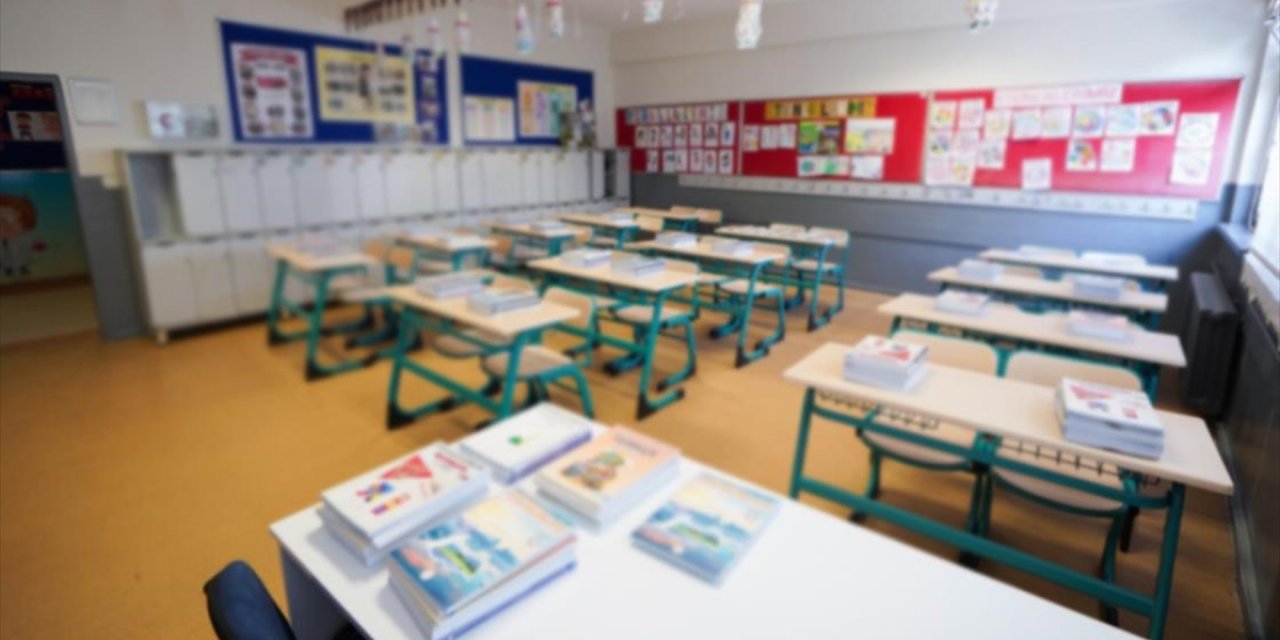 MEB'den 81 İlde Özel Okullara "Sıkı Denetim" Talimatı