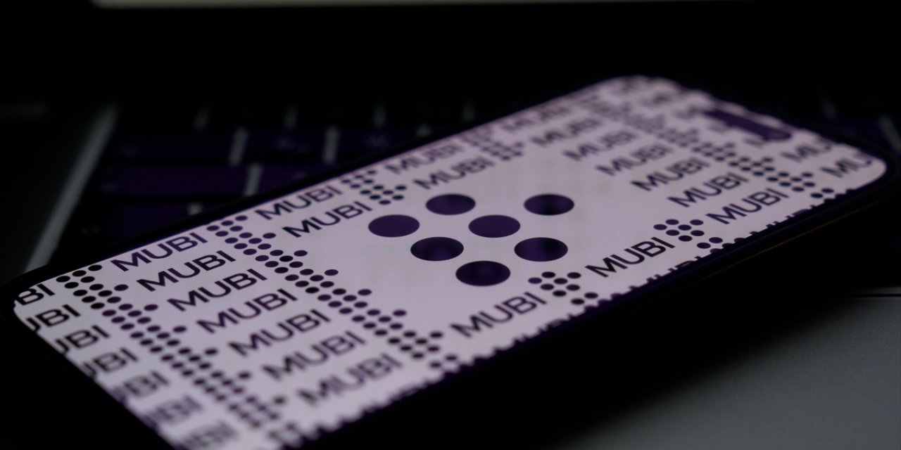 Türkiye'deki Yapımcı ve Yönetmenlerden Mubı'ye Boykot Çağrısı