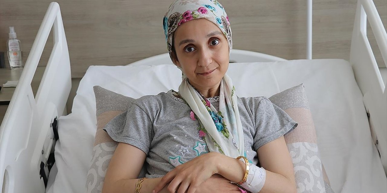 Çocukken İçtiği Yağ Çözücü Yüzünden Yemek Borusu Yanan Genç Anne Kütahya'da Sağlığına Kavuşturuldu