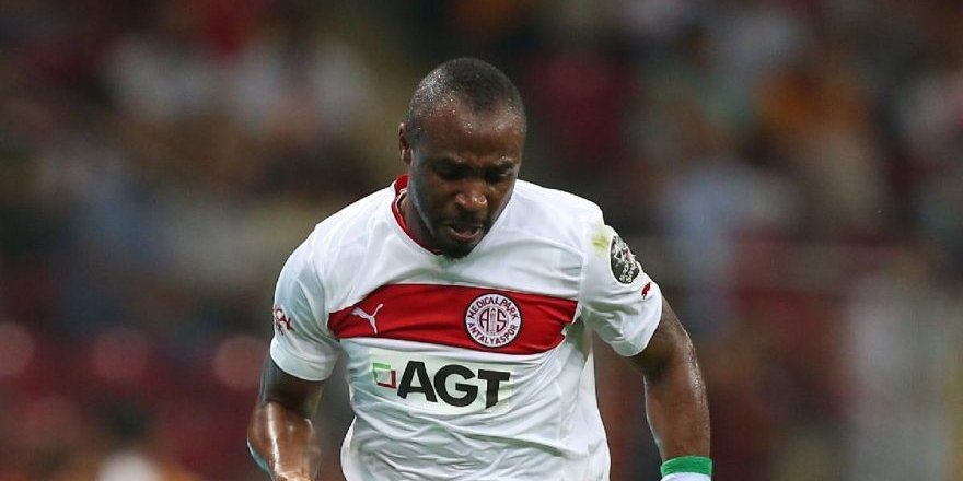 Isaac Promise hayatını kaybetti!