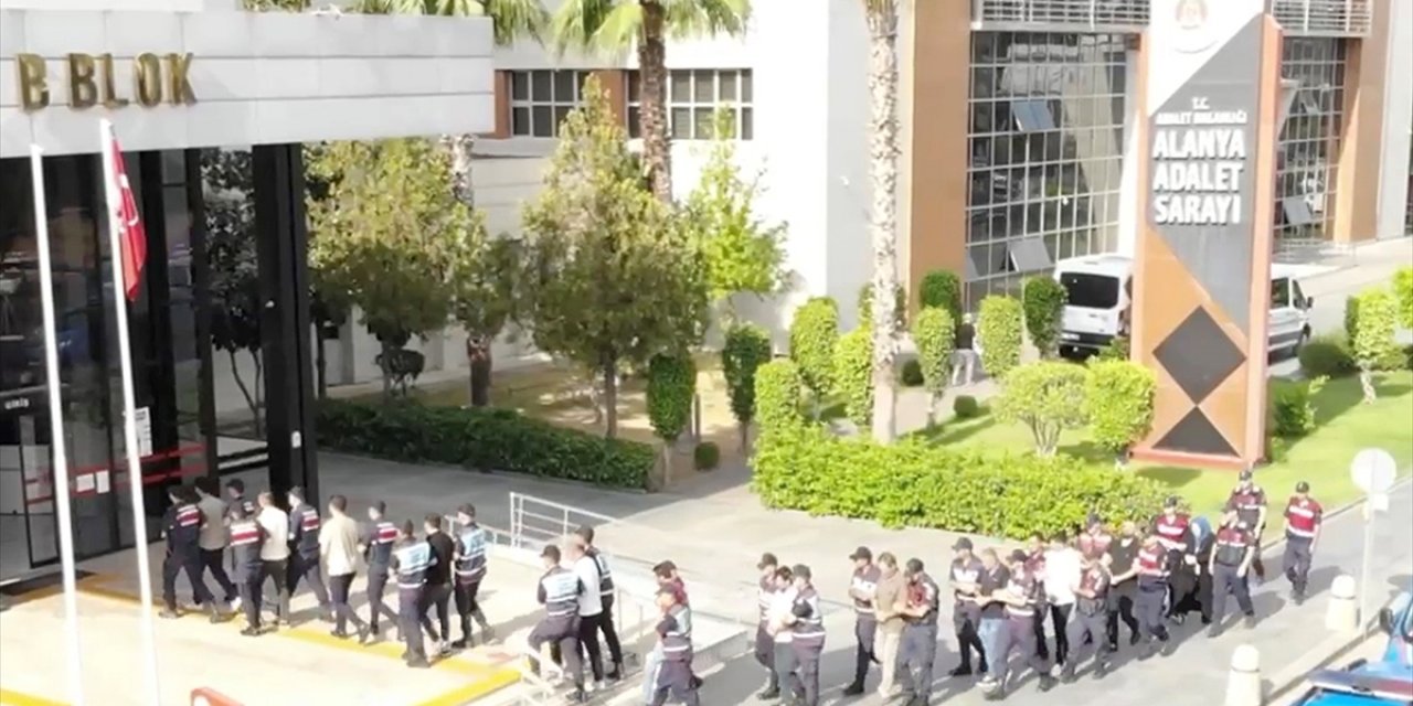 21 İldeki "Yasa Dışı Bahis ve Dolandırıcılık" Operasyonlarında 8 Şüpheli Tutuklandı