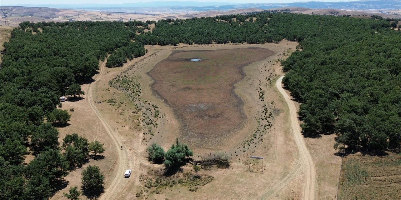 Bilecik'teki Doğal Gölet Kuruma Tehdidiyle Karşı Karşıya Kaldı