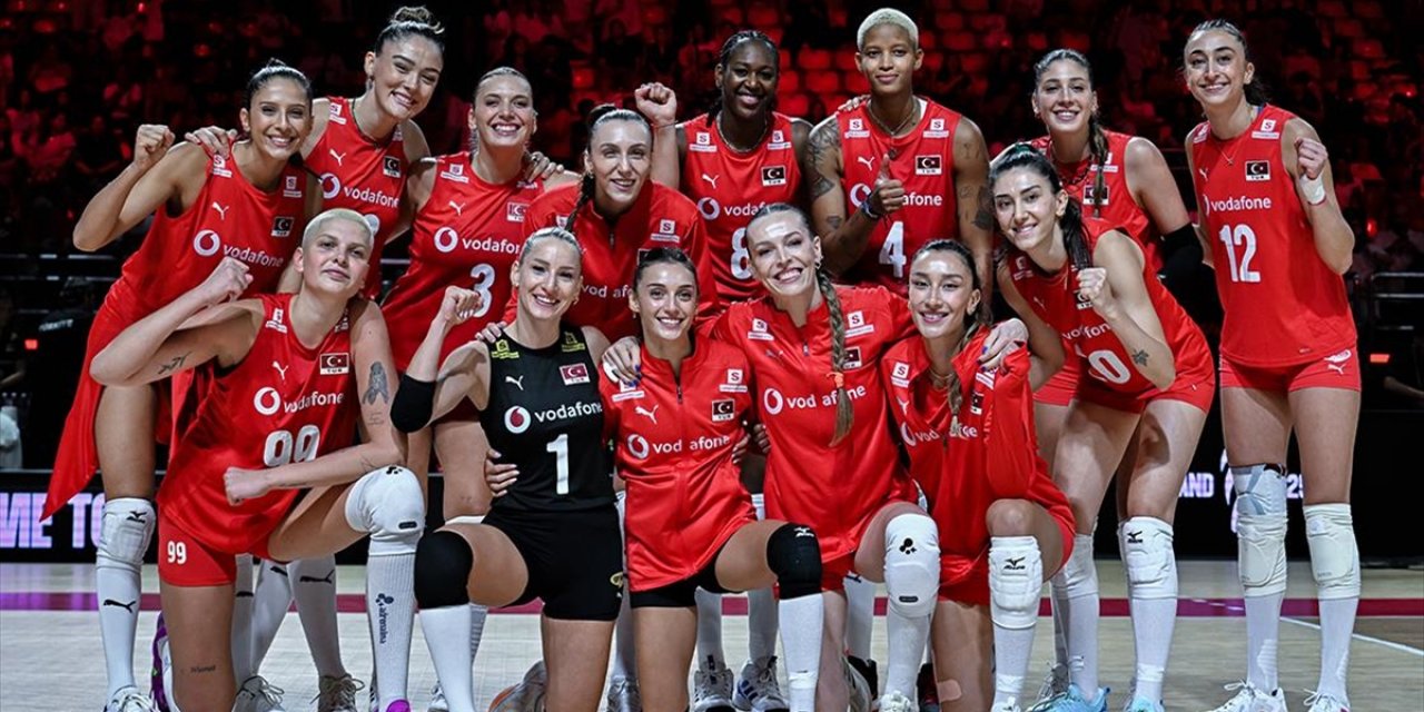 A Milli Kadın Voleybol Takımı, Dünya Şampiyonası'na Galibiyetle Başladı