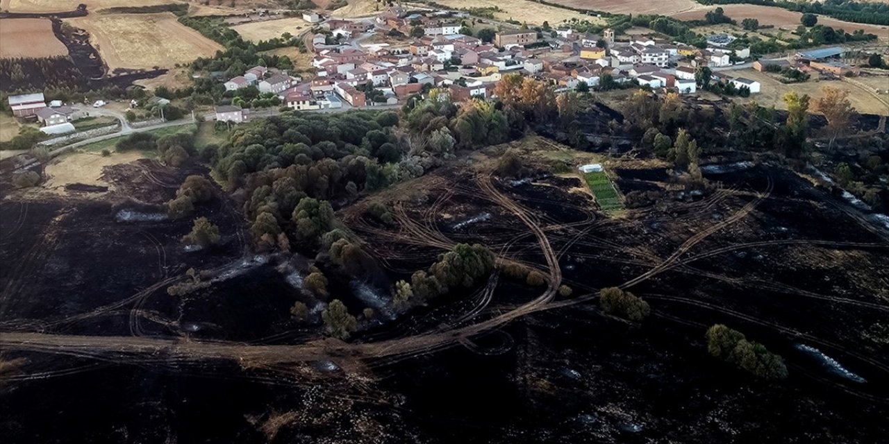 İspanya Hükümeti Sel Ve Orman Yangınlarından Zarar Gören Yerleri Afet Bölgesi İlan Etti