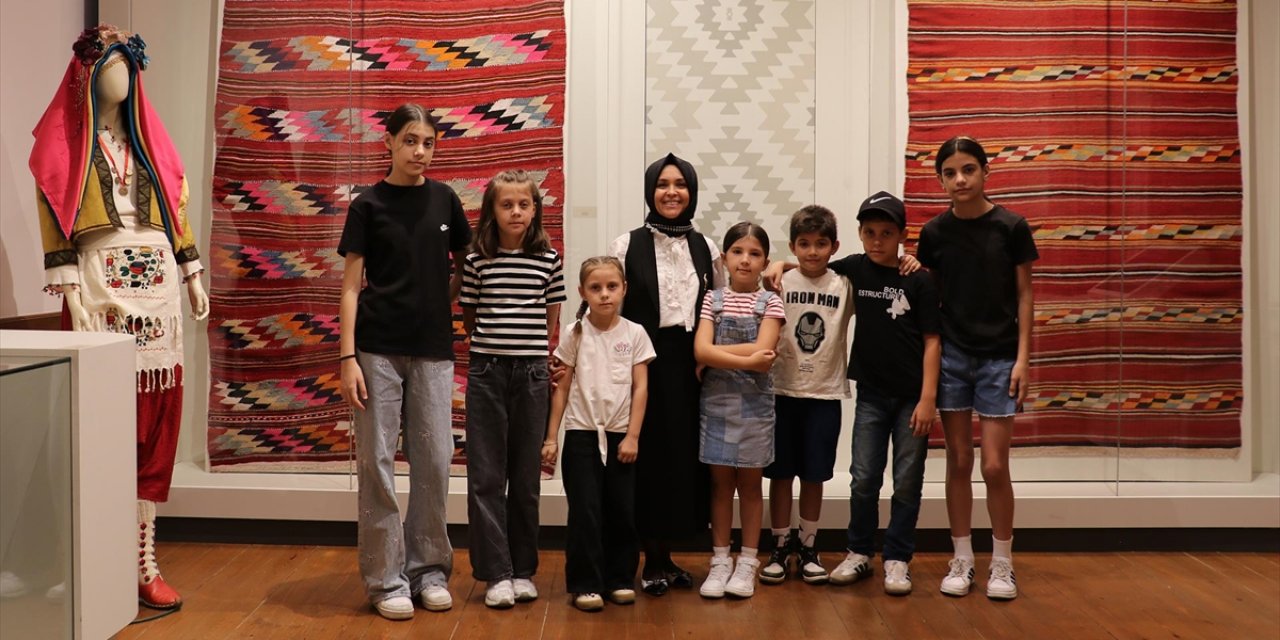 Çocuklar, Manav Türklerinin Kültürünü Müze Ortamında Yaşayarak Öğreniyor