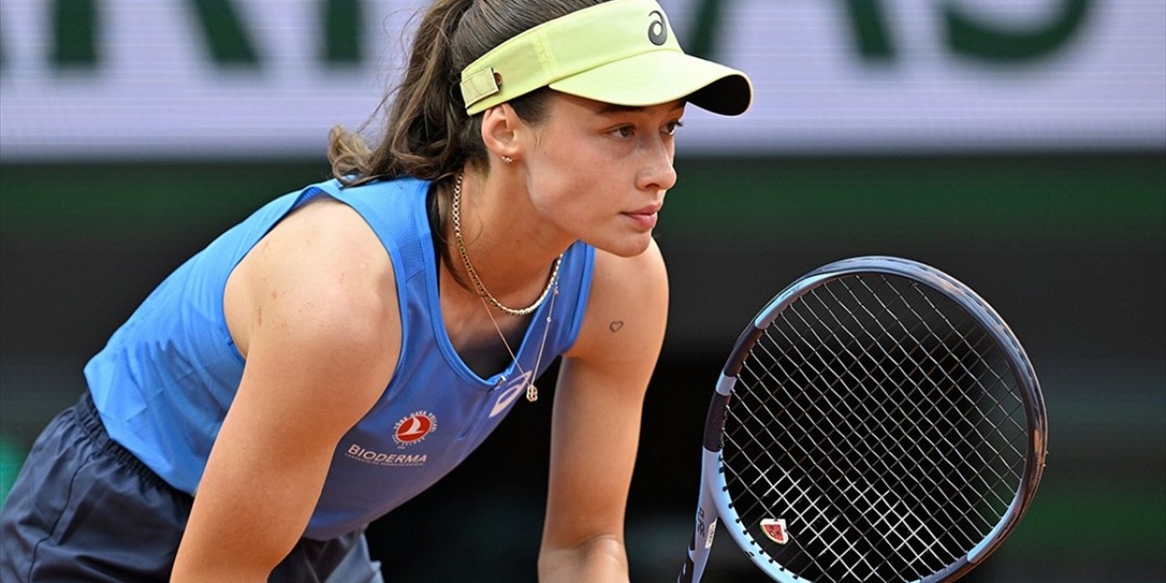 Milli Tenisçi Zeynep Sönmez, Bir Kez Daha Tarih Yazmanın Eşiğinde