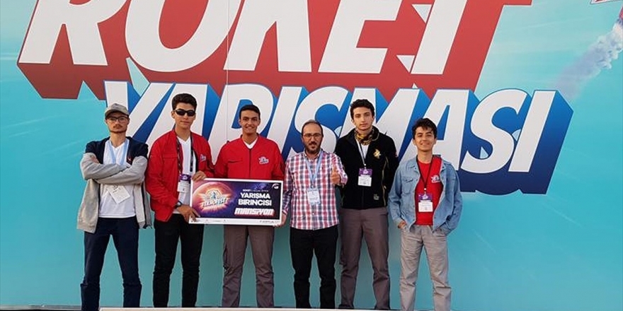 Liseliler Roketleriyle Üniversiteleri Geride Bıraktı