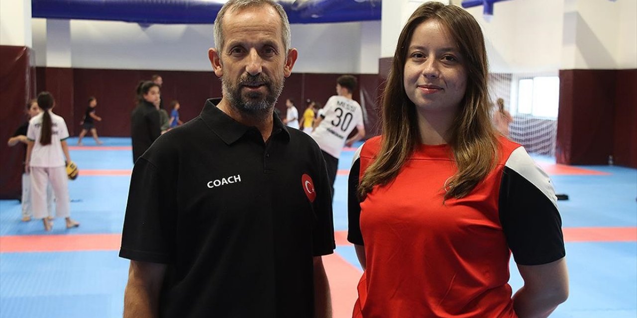 Antrenör Babasının Teşvikiyle Başladığı Tekvandoda Şimdi Sporcu Yetiştiriyor