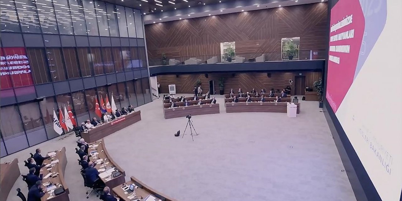 İçişleri Bakanlığı'nda Hayvanları Koruma Kanunu, Asayiş ve Trafik Konulu Toplantı Düzenlendi