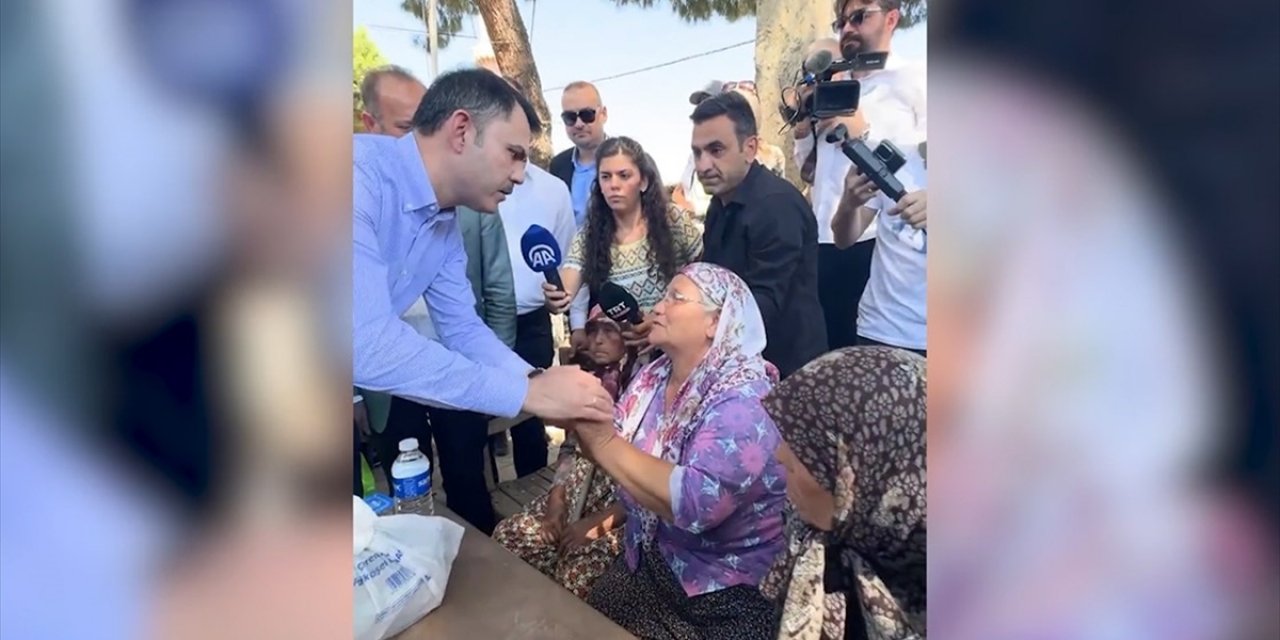 Bakan Kurum: İzmir'de Yangınlarda Hasar Gören Evlerin Yerine Yapacağımız Yeni Yuvalarda İlk Harcı Yarın Döküyoruz