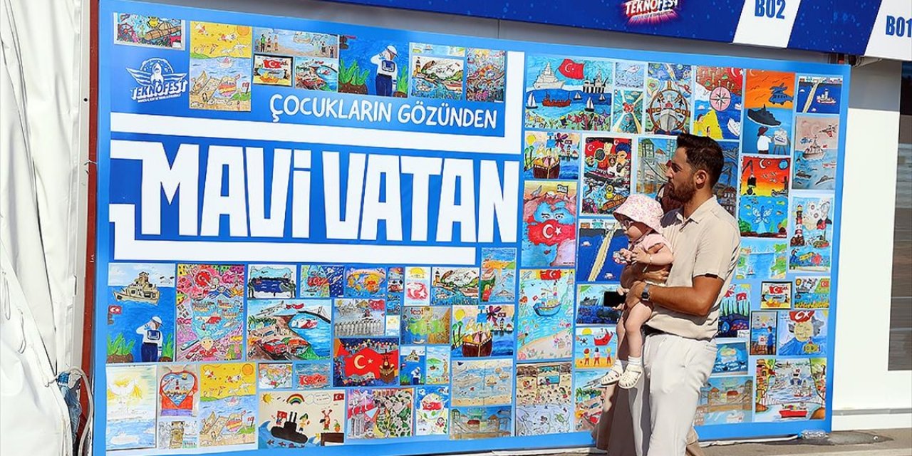 "Mavi Vatan" Sevgisini Anlatan Resimler Teknofest Mavi Vatan'da Sergileniyor