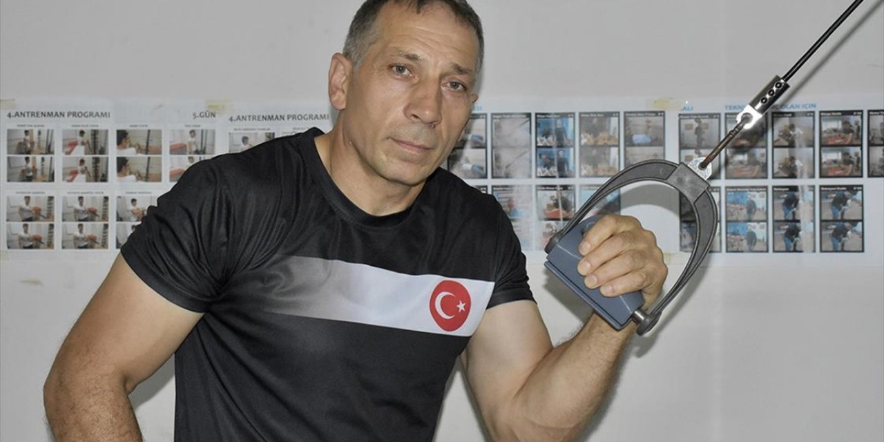 Kızına Vefatından Önce Verdiği "Dünya Şampiyonluğu" Sözünü Yerine Getirmek İçin Ter Döküyor