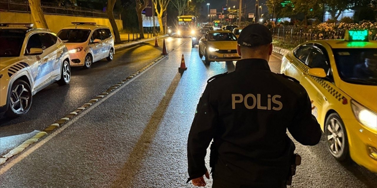 İstanbul Polisinden Kent Genelinde "Huzur" Uygulaması