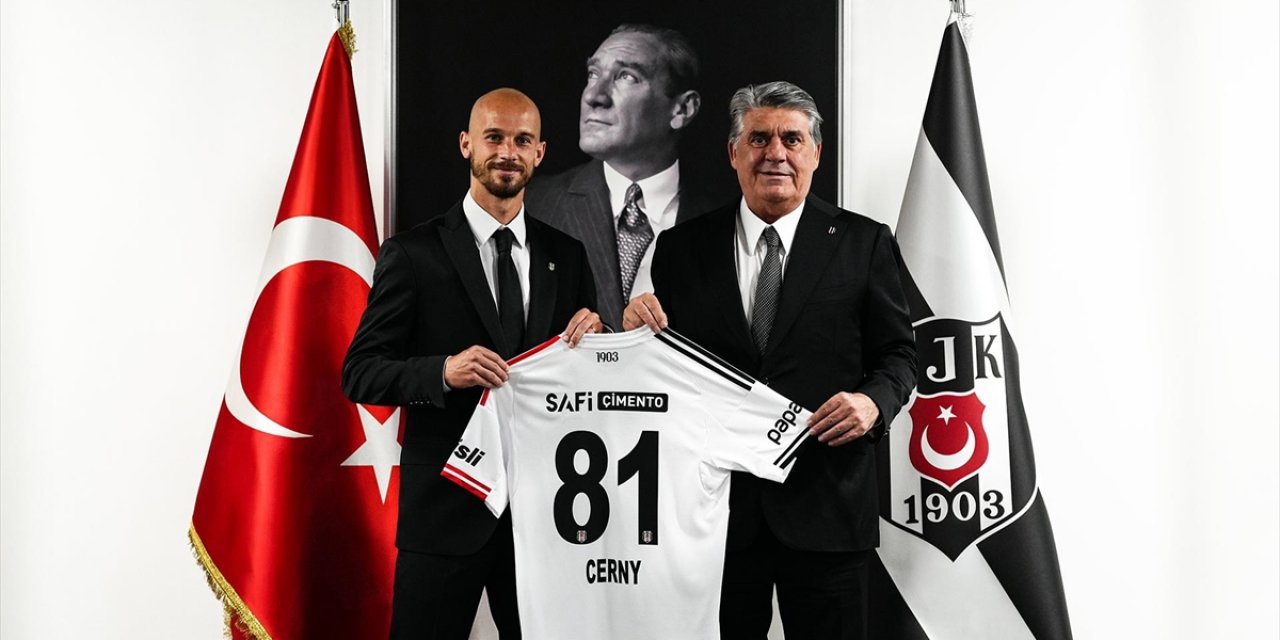 Beşiktaş, Çek Futbolcu Vaclav Cerny'yi Kadrosuna Kattı