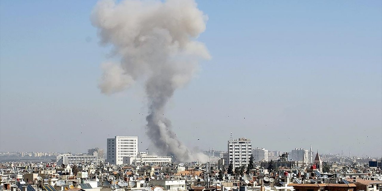 Suriye'nin Başkenti Şam'da Bir Askeri Üste Patlama