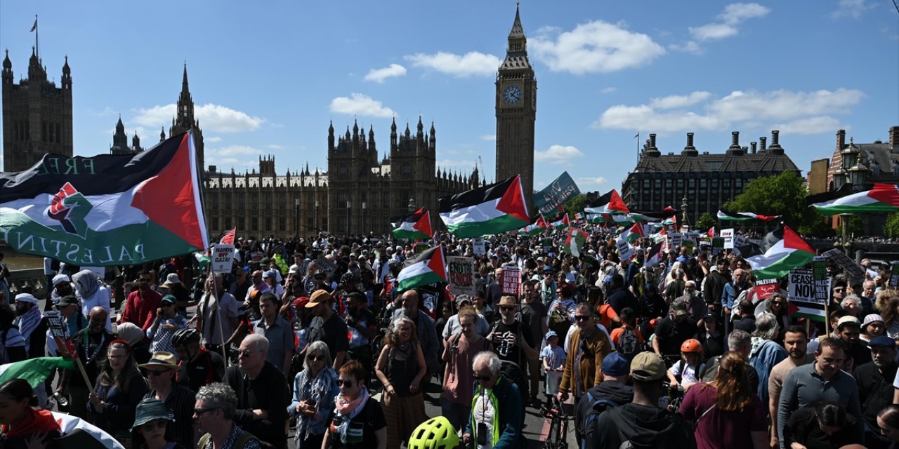 İngiltere'de Bu Yaz, Çoğu Filistin'e Destek Eylemi Olmak Üzere 3 Bin 81 Protesto Düzenlendi
