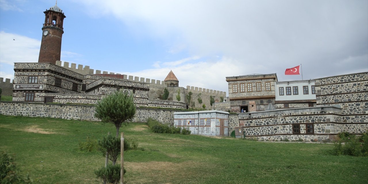 Erzurum'un "Başkent" Ünvanları ve Serinliği Yaz Turizmini Canlandırdı