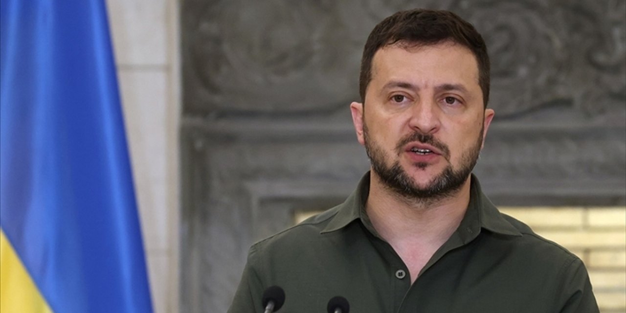 Zelenskiy, Ukrayna'ya Binlerce Yabancı Asker Konuşlandırılabileceğini Söyledi